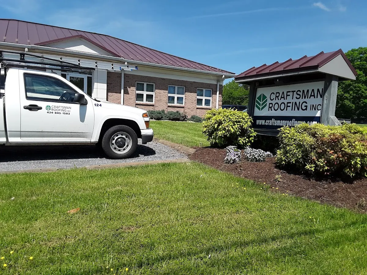 Quality Roof Replacement by experienced craftsmen in University Park